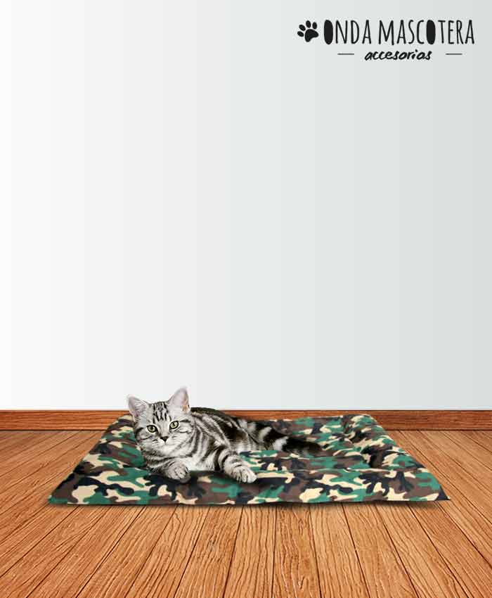 Colchoneta para gatos lavable camuflada reforzada