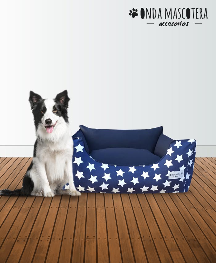 Camita con estampado de estrellitas azules para perros y gatos reforzada estampa geometrica reversible