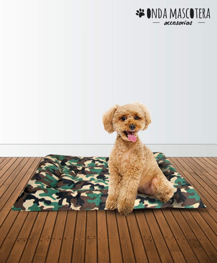 Colchoneta estampada army militar para perros y gatos